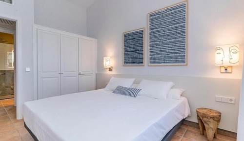 Studio, Balcony, Bay View (1 adult)