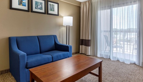 Suite, 2 Queen Beds, Non Smoking