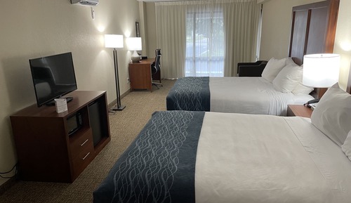 Standard Room, 2 Queen Beds, Non Smoking