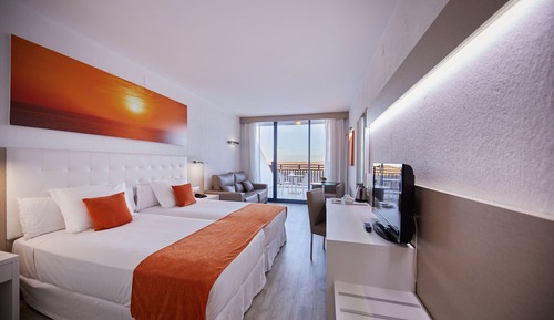 Superior Quadruple Room, Balcony (2 adults and 2 children)