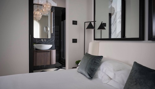 Suite, Annex Building (with private Jacuzzi)