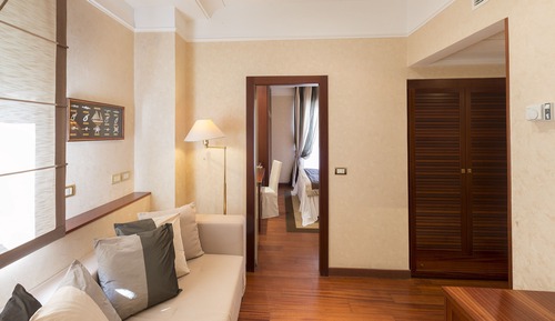 Family Room, Partial Sea View