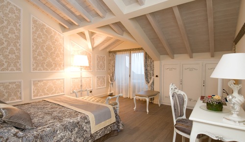 Venice Junior Suite (balcony, lake view)