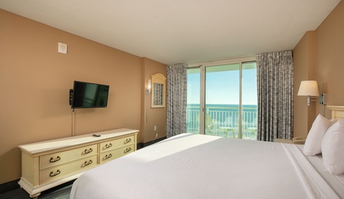 Deluxe Two-Bedroom Suite - Ocean Front