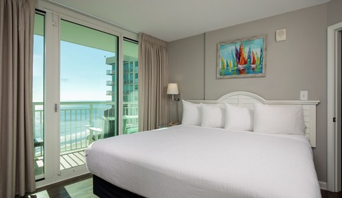 Three-Bedroom Suite - Ocean Front