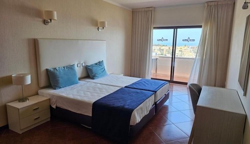 Superior Duplex, 2 Bedrooms