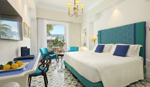 Superior Double or Twin Room, Garden View