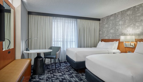Premium Suite, 2 Double Beds, Corner