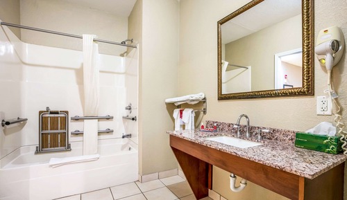 Room, 2 Queen Beds, Accessible, Non Smoking
