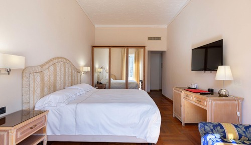 Superior Triple Room, Balcony