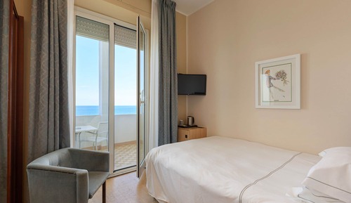 Superior Single Room, Sea View