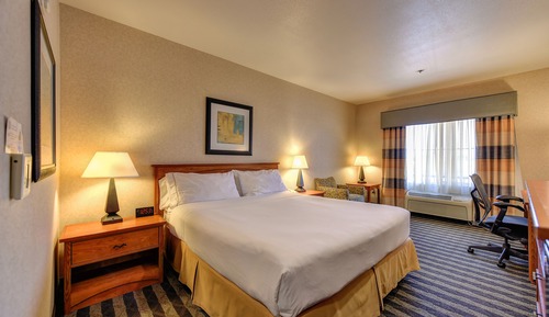 Standard Room, 1 King Bed (Extra Floor Space)