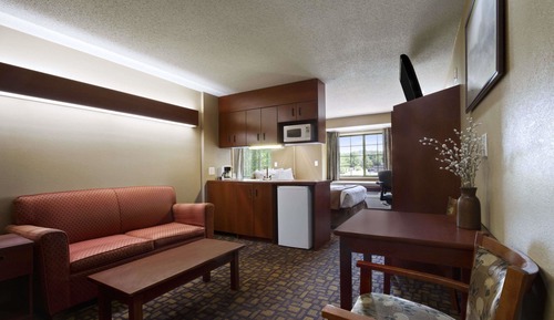 Studio Suite, 1 Queen Bed, Non Smoking