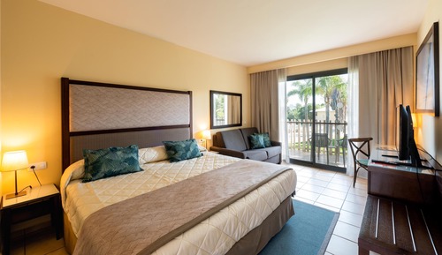 Standard Room 1 adult (Port Aventura tickets & 1 Ferrari Land ticket)