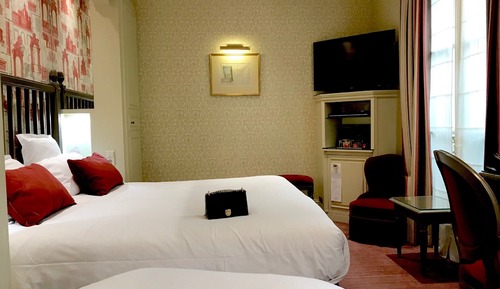 Superior Triple Room