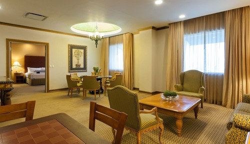 Suite, 1 Twin Bed (Master)