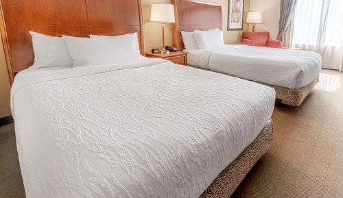 Two Queen Beds