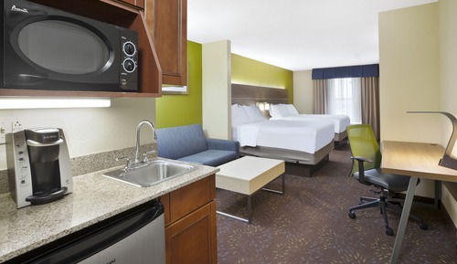 Suite, 2 Queen Beds