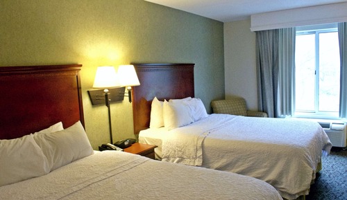 Two Queen Beds, Non-Smoking