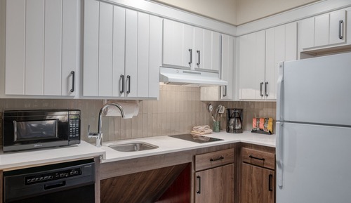 Studio, Accessible, Kitchen (Communications Accessible )