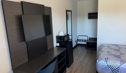 Standard Room, 2 Double Beds, Non Smoking, Refrigerator & Microwave