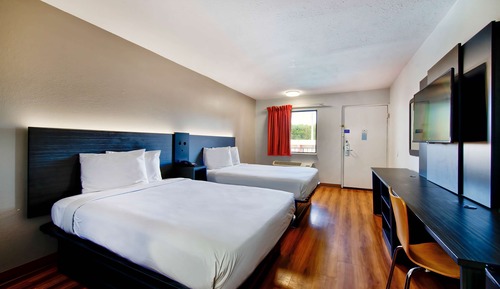 Standard Room, 2 Double Beds, Non Smoking