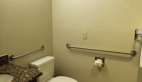 Suite, 1 Bedroom, Accessible (Communications)