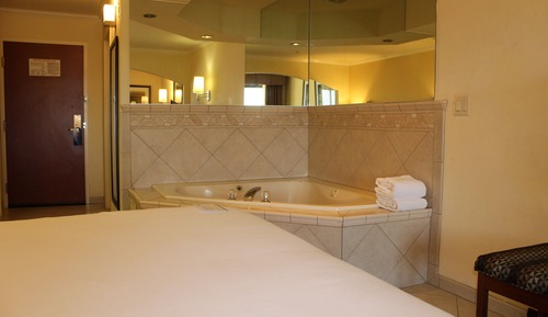 Suite, 1 Bedroom, Jetted Tub