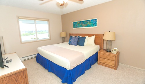 Superior Room, Multiple Beds, Kitchen, Ocean View (Penthouse Unit- Room 307-No Pets)