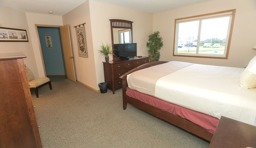 Superior Room, Multiple Beds, Kitchen, Pool View (Two Bedroom Unit- Room 207-No Pets)