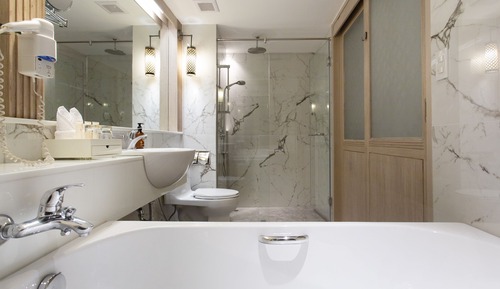Junior Suite Seaview Thani Wing