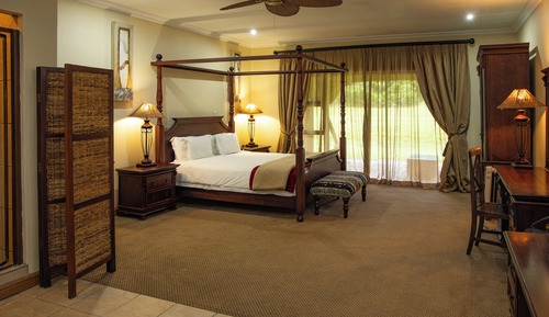 Deluxe Room, 1 King Bed (River Lodge)