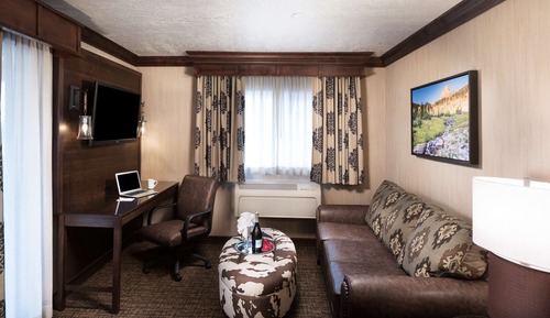 Presidential Suite, 1 King Bed, Non Smoking, Fireplace