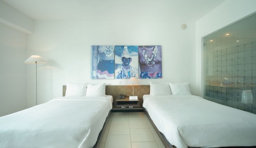 Deluxe Double Room, 2 Double Beds, Sea View