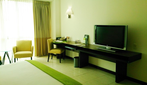 Deluxe Room, 1 King Bed, Sea View