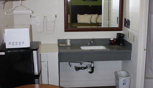 Standard Room, 1 King Bed