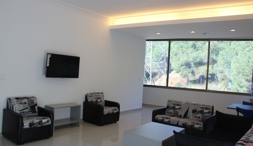 Family Apartment, 2 Bedrooms, Hill View, Mountainside