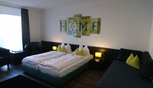 Comfort Triple Room