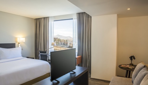 Junior Suite, 1 King Bed
