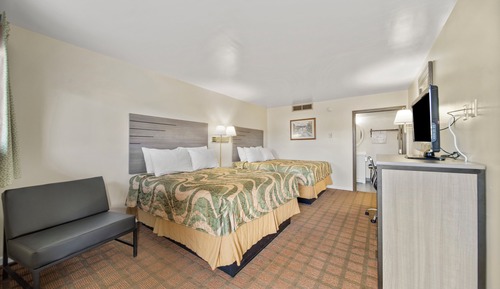 Standard Room, 2 Queen Beds, Accessible