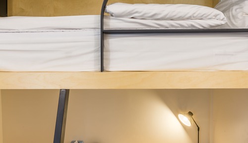 Single Room, 1 Bedroom (Foreigner Only)