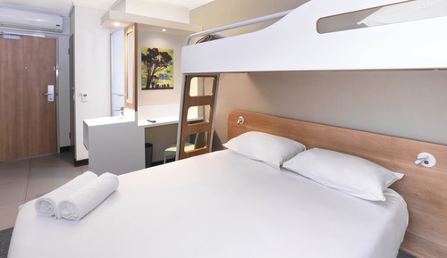 Standard Triple Room, Smoking