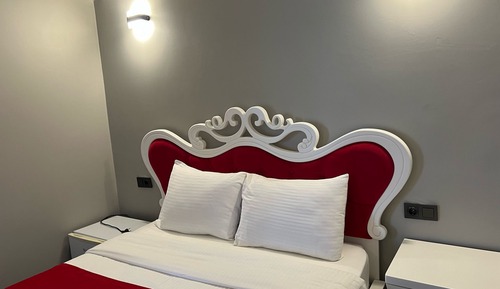 Panoramic Room