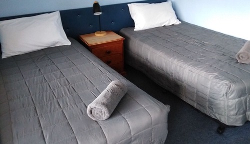 Twin Single Room