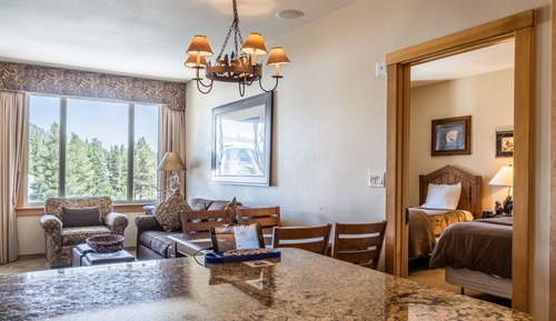 Condo, 2 Bedrooms, Mountain View (Juniper Springs Lodge #413)