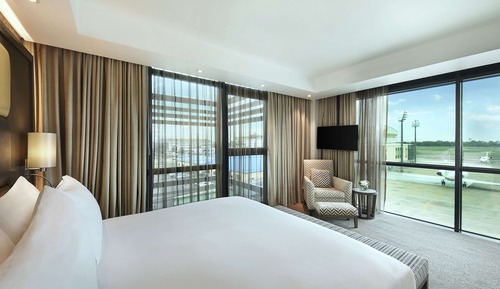 Deluxe Suite, 1 King Bed