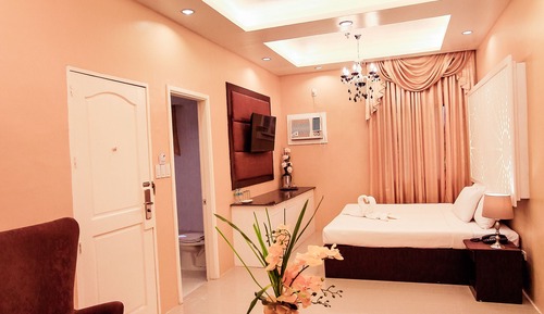 Executive Suite