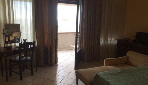 Suite, Terrace