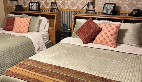 Deluxe Room, 2 Queen Beds