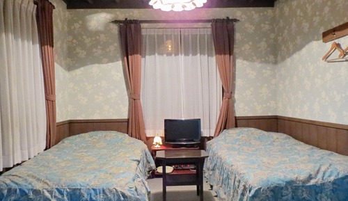 Twin Room with Loft